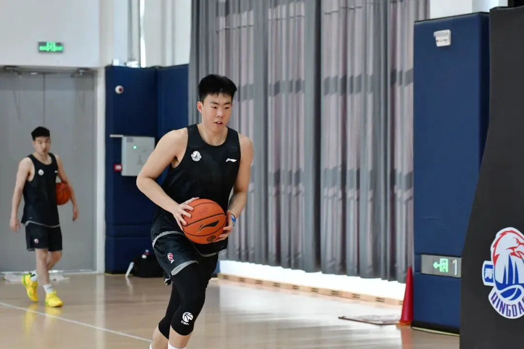 篮球训练计划表一周怎么写_0
